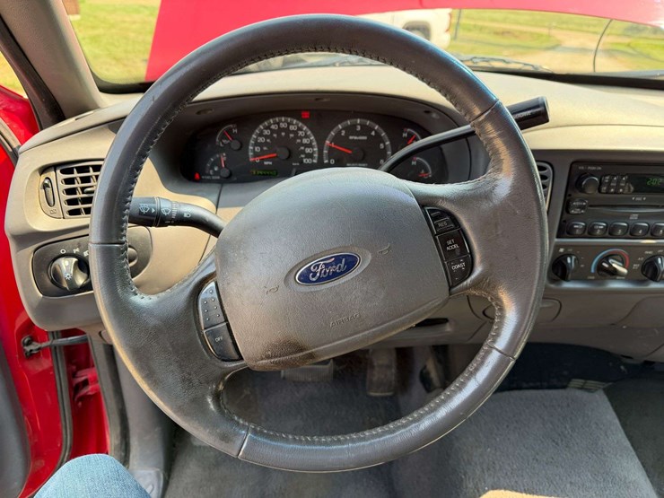 2004-ford-f150-image-50