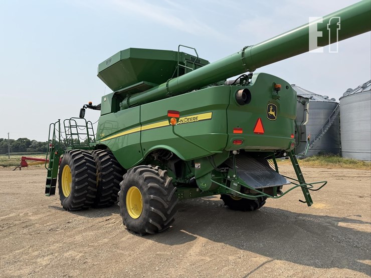 2020-john-deere-s780-image-9