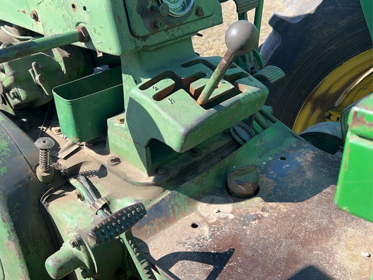john-deere-720-image-50