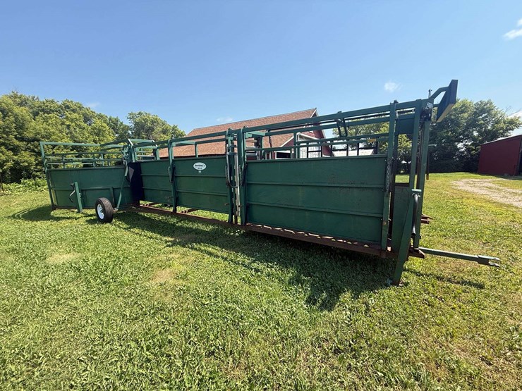 northstar-alley-and-tub,-fully-adjustable,-2-doors-on-alley,-q-catch-headgate,-complete-image-17