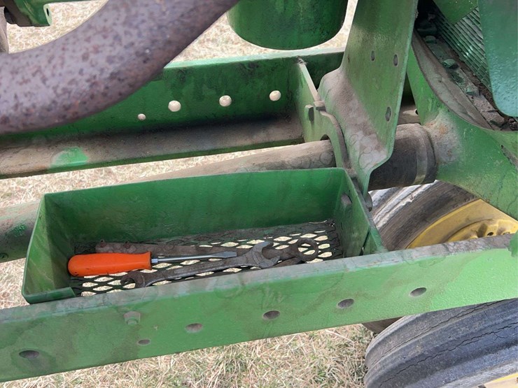 john-deere-model-b-image-20