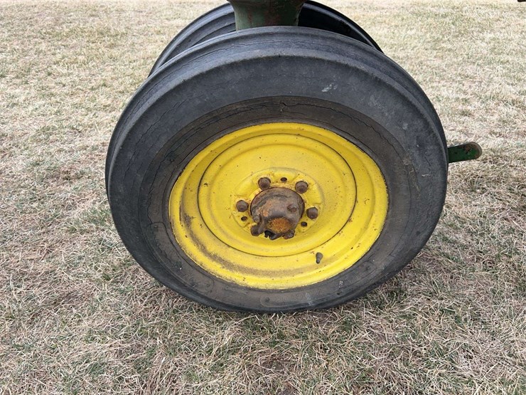 john-deere-model-a-image-15