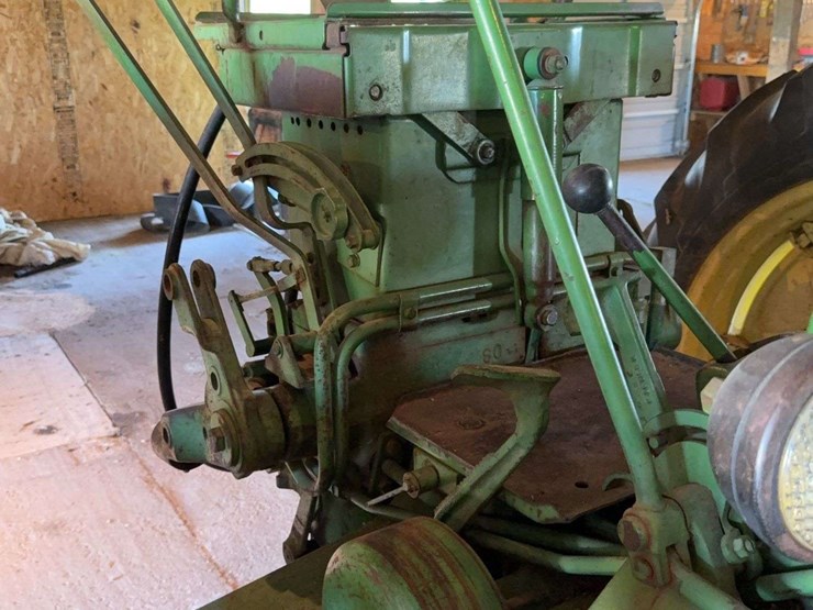 john-deere-530-image-25