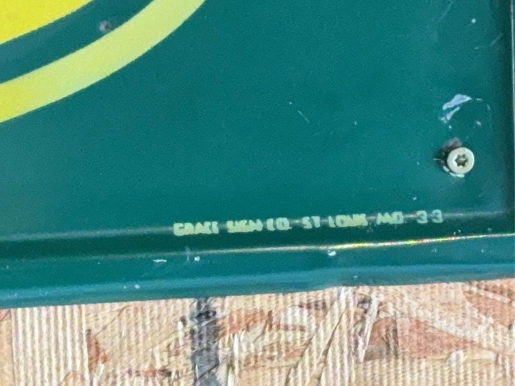 john-deere-four-legged-reflective-sign-image-8