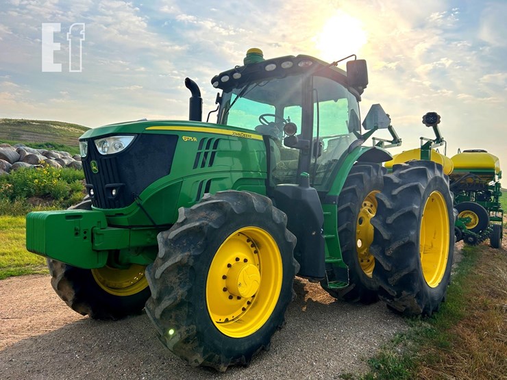 john-deere-6175r-image-1