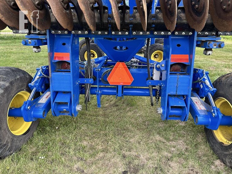 2018-landoll-7833-40-image-11