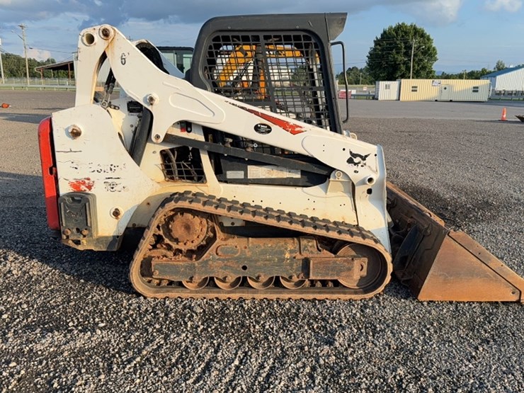 2018-bobcat-t595-image-4