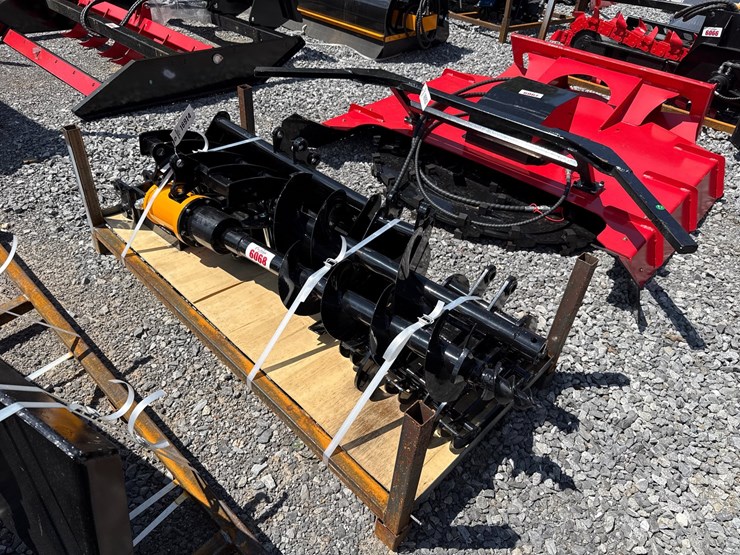 #6068-•-mini-excavator-attachment-package-image-1
