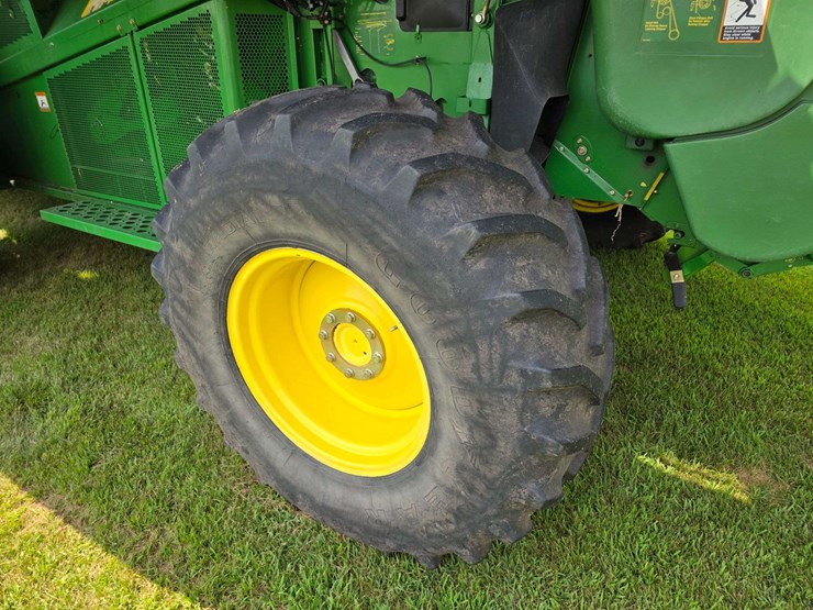 2007-john-deere-9760-sts-image-30