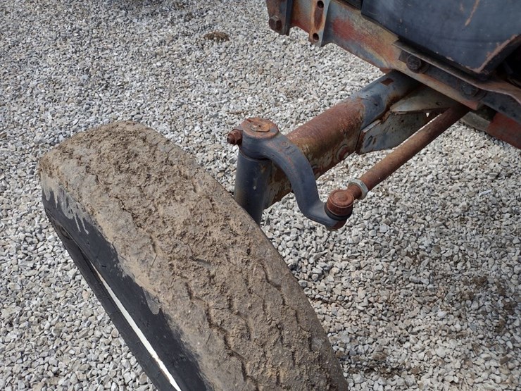new-holland-tl90-image-17