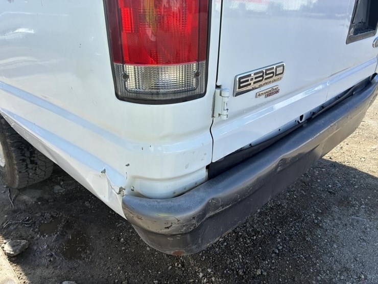 2007-ford-e350-image-5