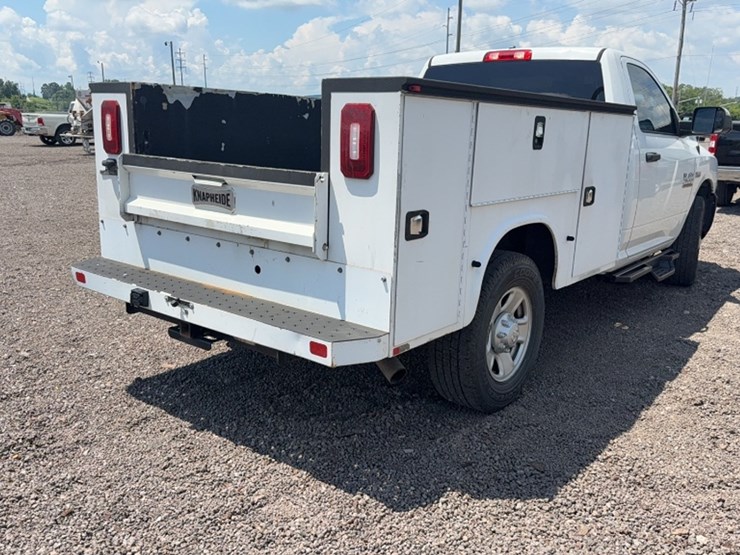 2018-dodge-2500-image-9