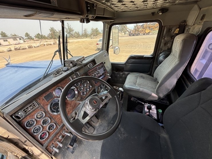 kenworth-t/a-truck-tractor-image-25