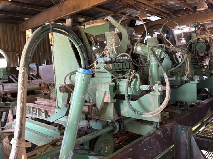 #104-•-4-headblock-hmc-ag-50bd-right-hand-carriage-and-track-frame-image-10