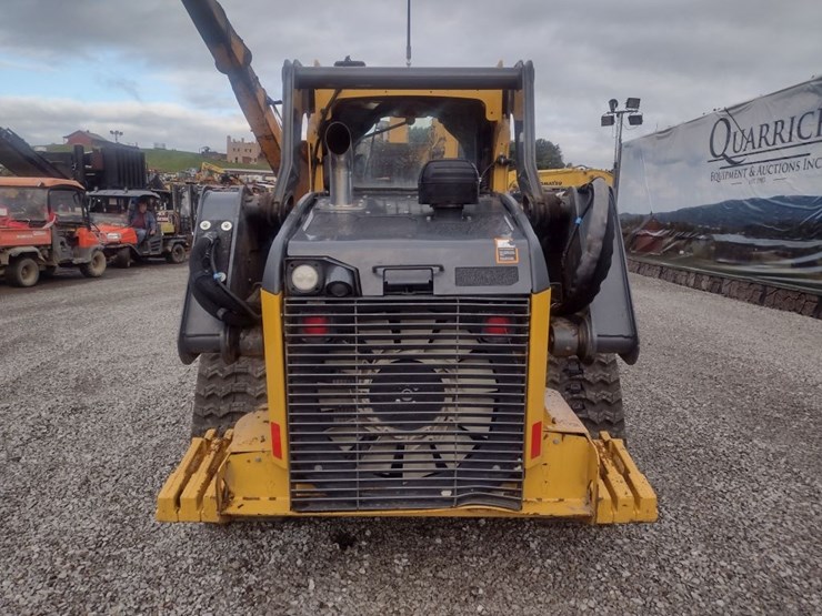 deere-325g-image-4