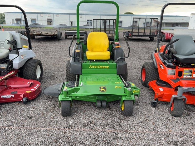 2011-john-deere-997-image-2