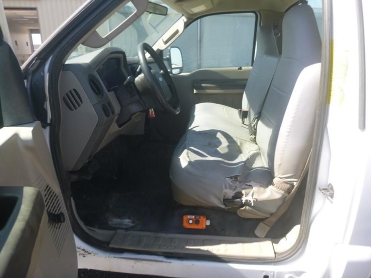 2008-ford-f350-image-11