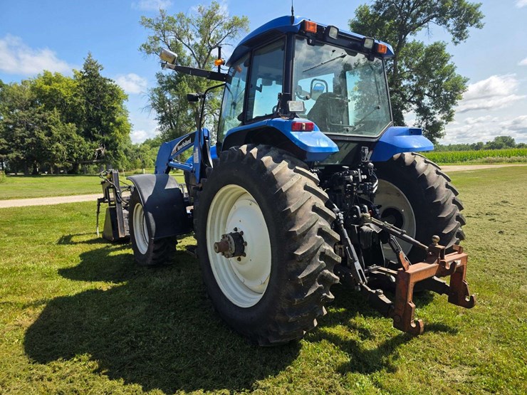 2003-new-holland-tm155-image-18