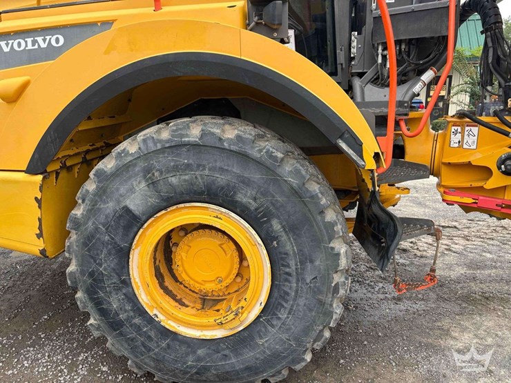 2020-volvo-a25g-image-8