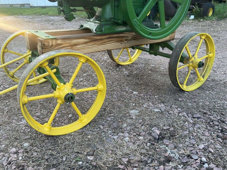 john-deere-112-image-22