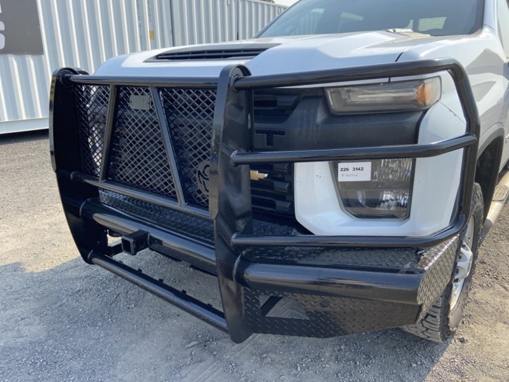 2020-chevrolet-silverado-2500-image-30