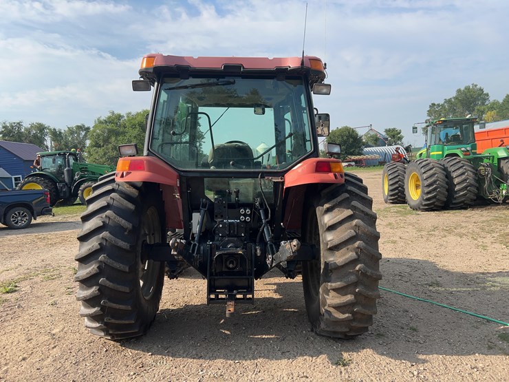 john-deere-3975-image-15
