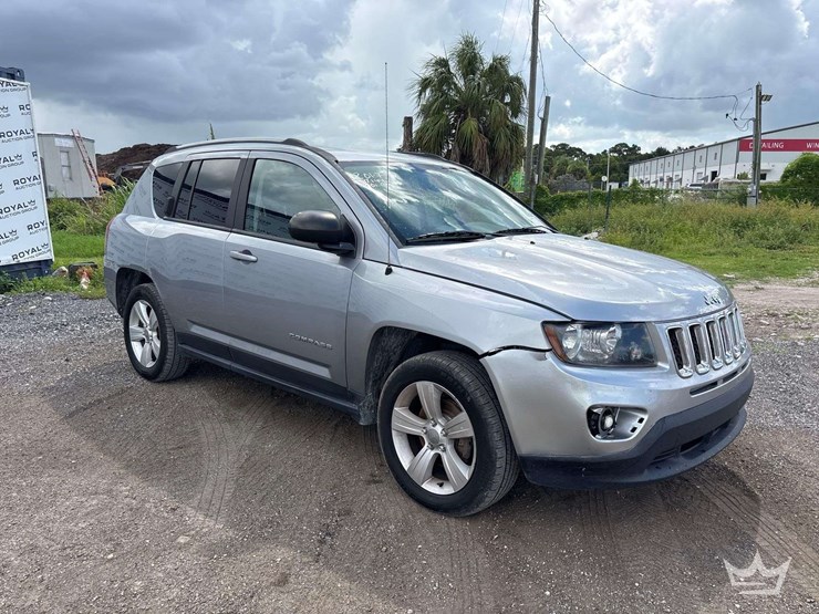 2017-jeep-compass-image-2