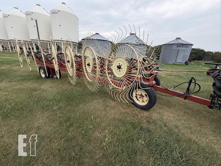 hesston-3991-image-7