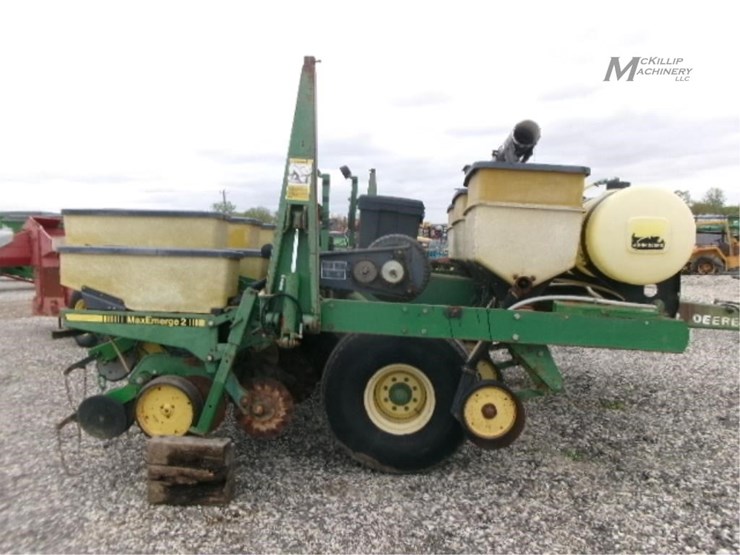 1989-john-deere-7240-image-6