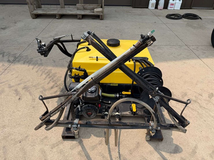 f/s-manufacturing-utv-sprayer,-50-gallon-tank,-8’-boom,-fence-line-nozzle,-honda-gx120-engine,-wand,-image-2