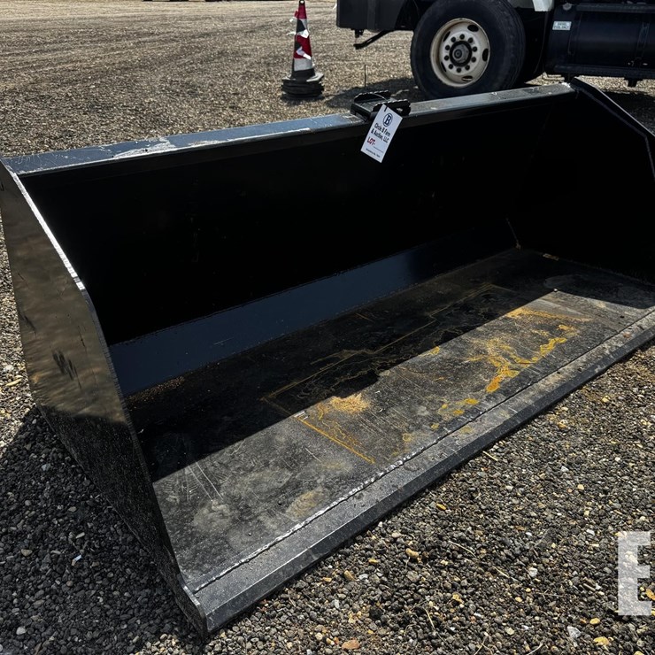 LITTER BUCKET 84"