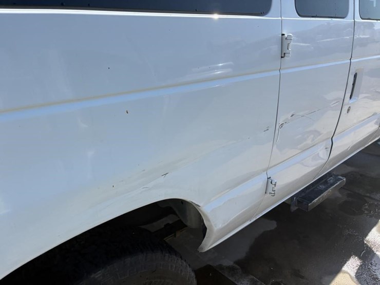 2007-ford-e350-image-7