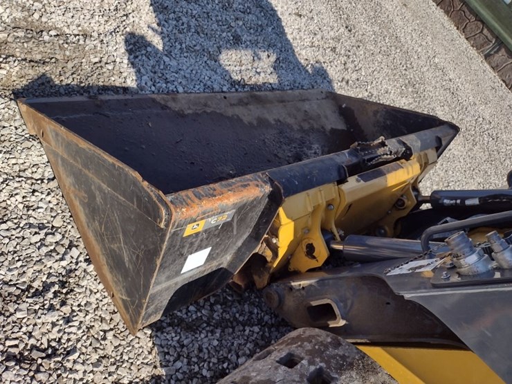 deere-317g-image-18