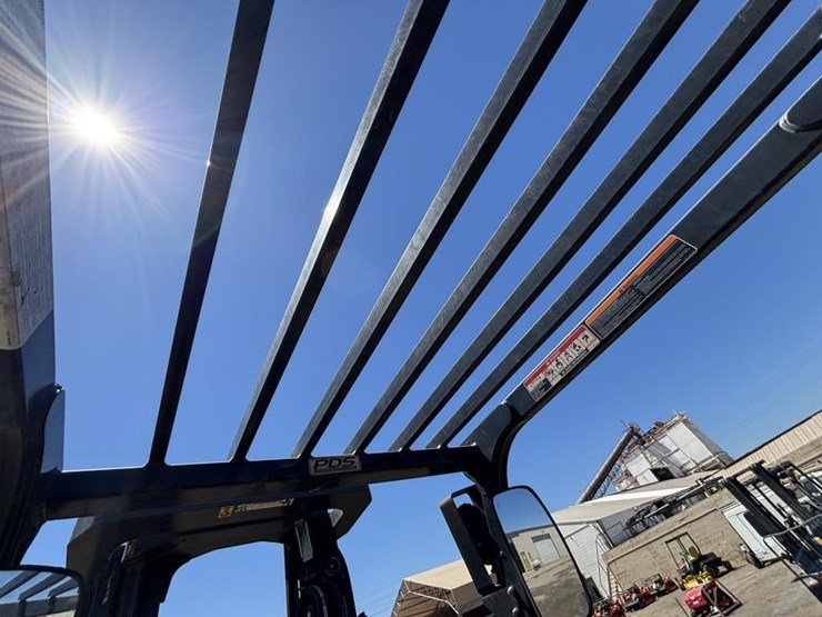 2020-caterpillar-2c6000-image-31