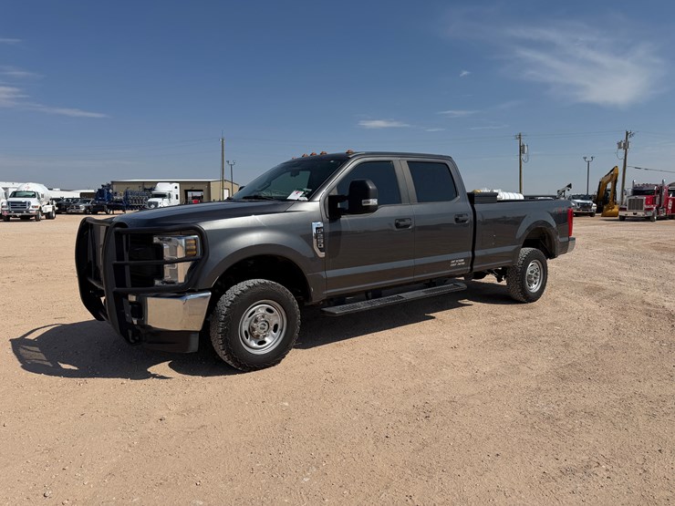 2018-ford-f250-image-3