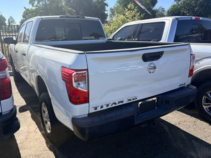 2019-nissan-titan-image-4
