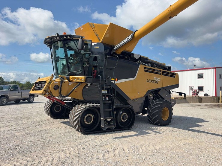2021-claas-lexion-760-image-4