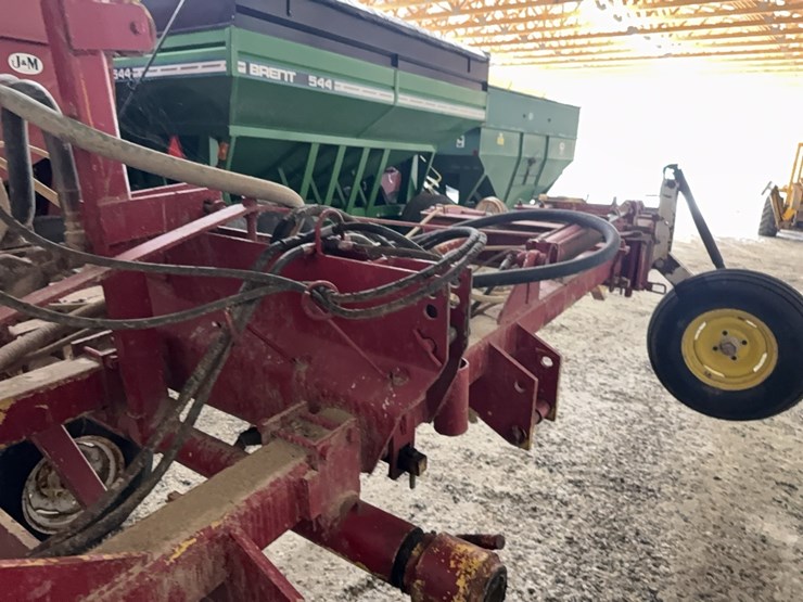 7-shank-anhydrous-bar-image-10