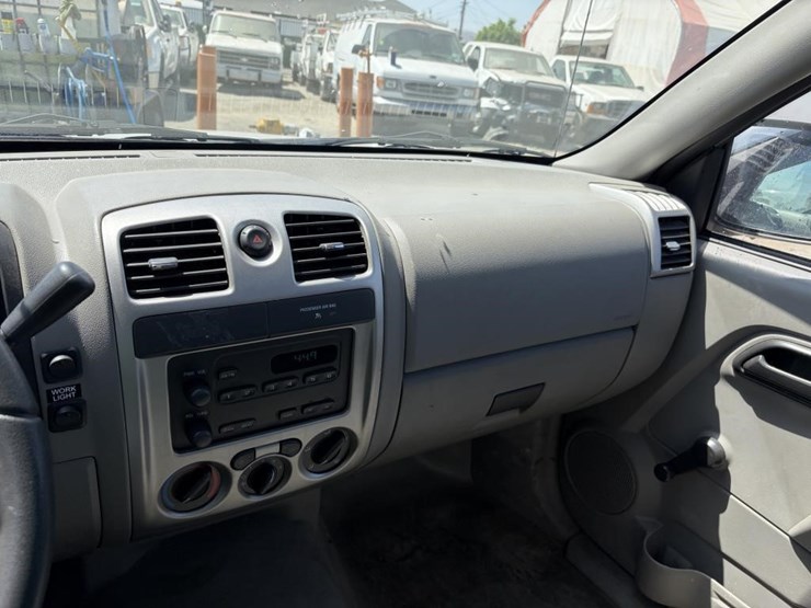 2007-chevrolet-colorado-image-13