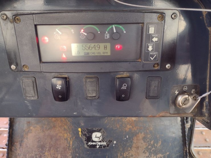 deere-650j-lt-image-7