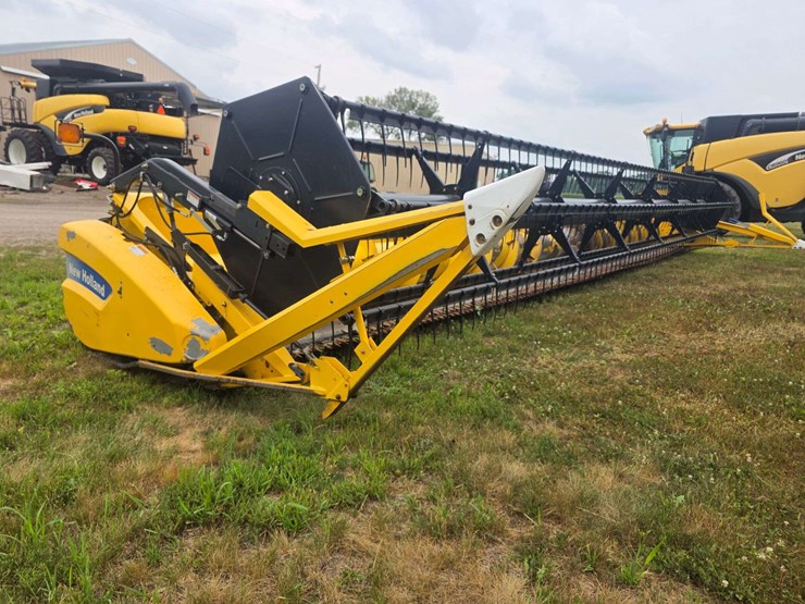 new-holland-74c-image-7