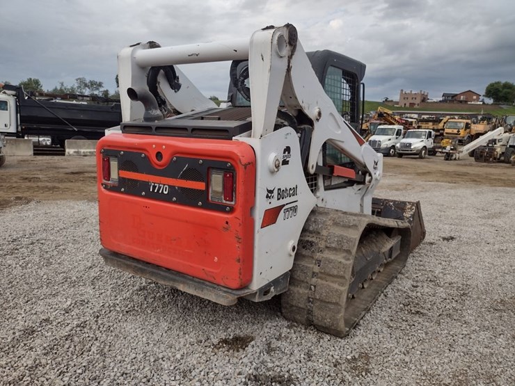 bobcat-t770-image-36