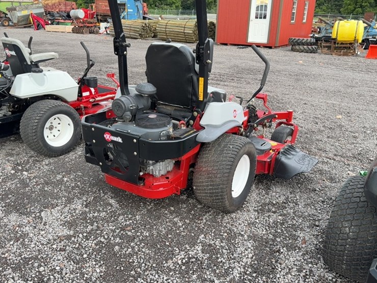 #3090-•-2017-exmark-lazer-z-zero-turn-mower-image-9