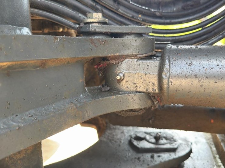 2012-komatsu-wa200-image-19