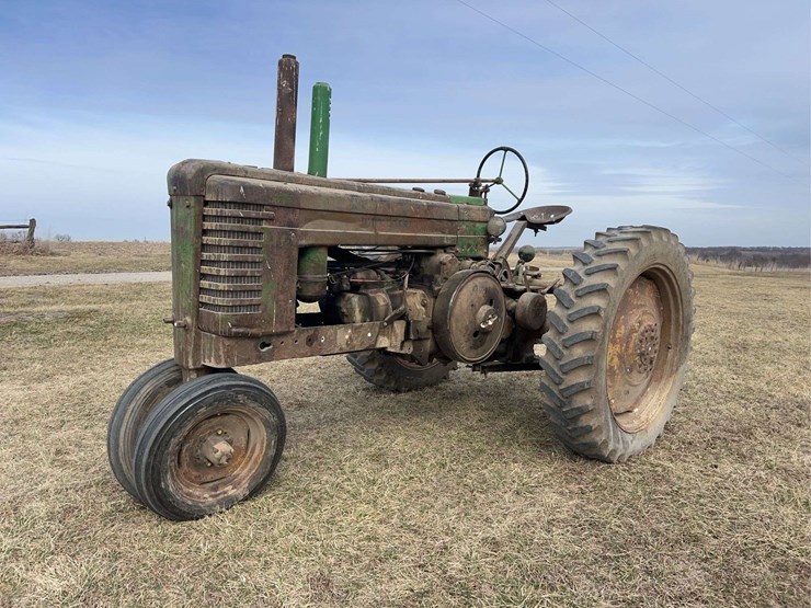 john-deere-model-a-image-1