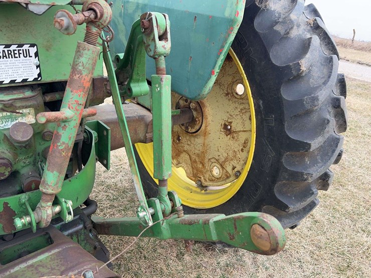 john-deere-70-image-39