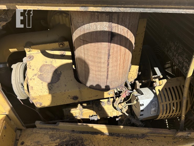 caterpillar-d6h-ii-image-33