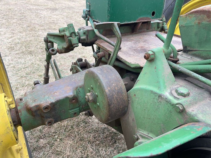 john-deere-60-image-25