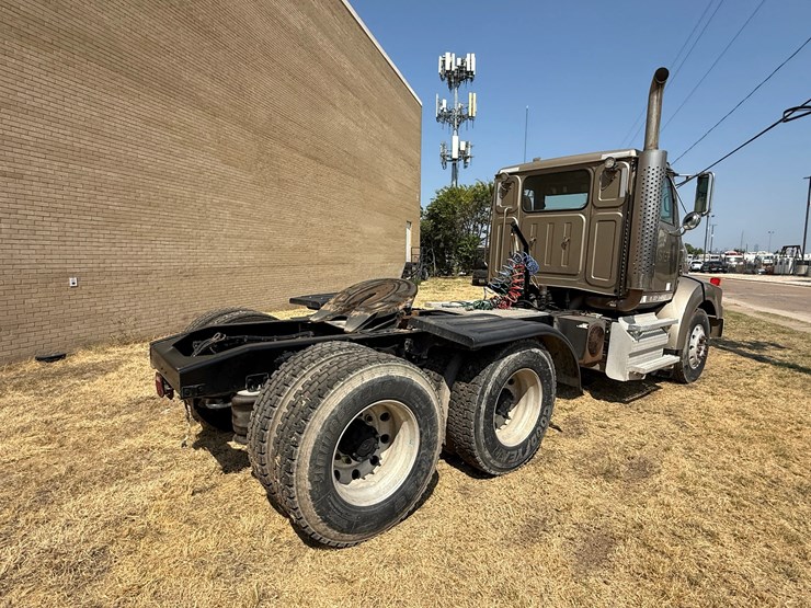 2014-western-star-4900-image-7