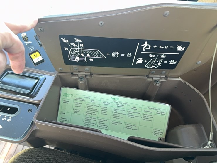 1991-john-deere-9500-image-57
